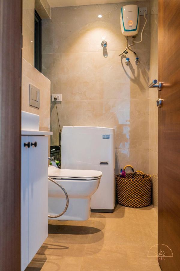 Solea 1 Bedroom Apartment - Central, Comfortable, Cozy, Balcony, Pool, Gym Accra Exterior photo